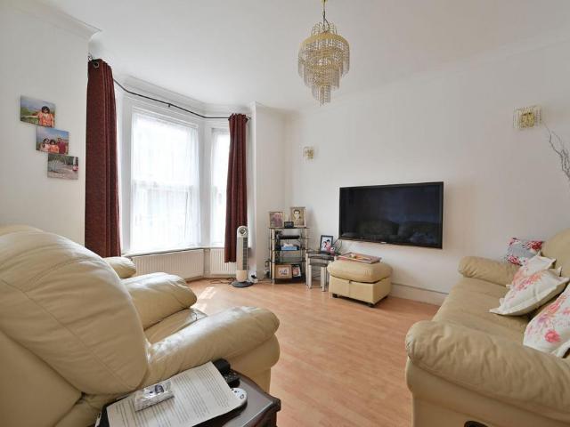 House for sale in Wealdstone, Greater London