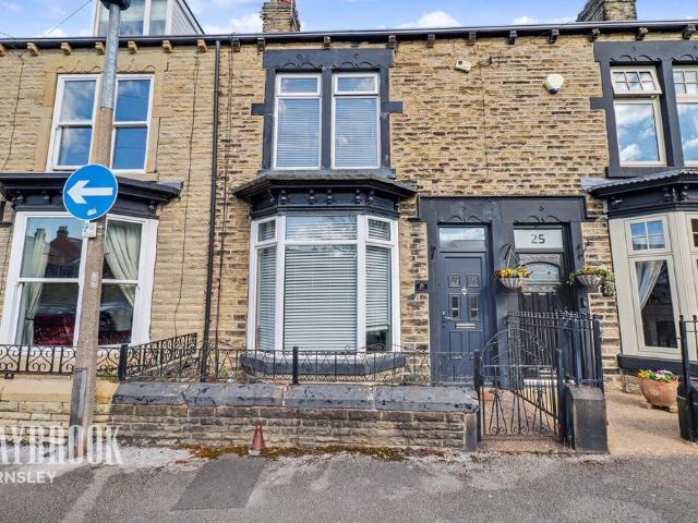 House for sale in Honeywell, South Yorkshire