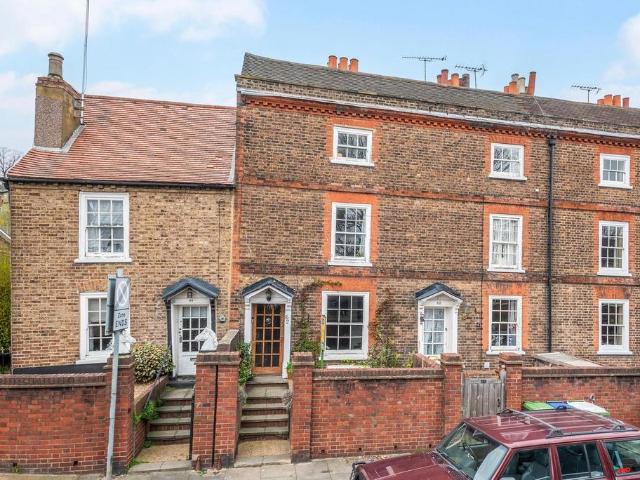 House for sale in London Borough of Bexley, Greater London