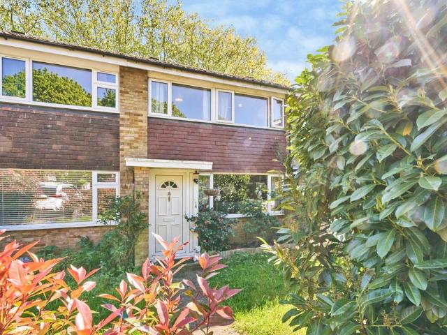 House for sale in Blackhills, Surrey