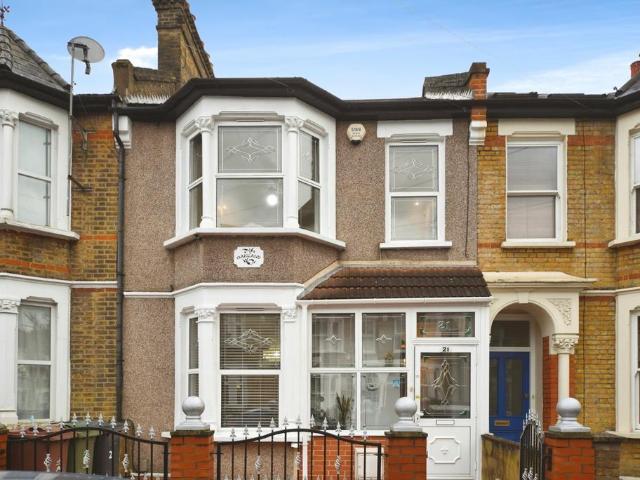 House for sale in Leyton, Greater London