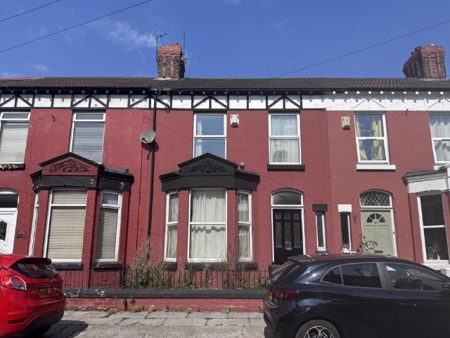 House for sale in Calderstones