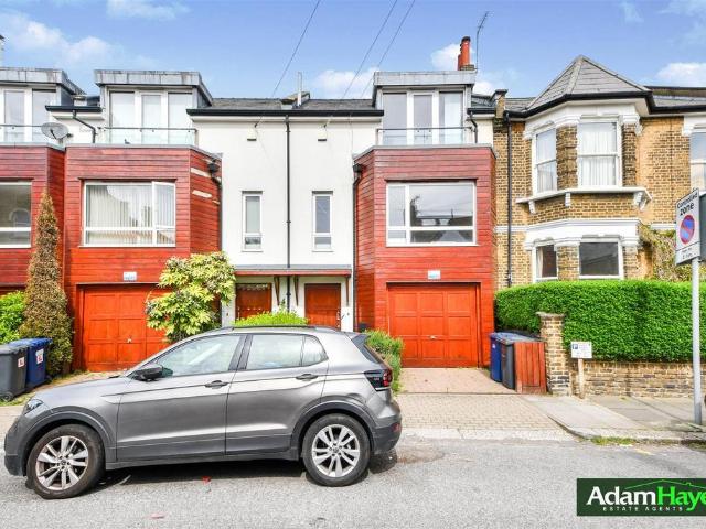 House for sale in Colney Hatch, Isle Of Man
