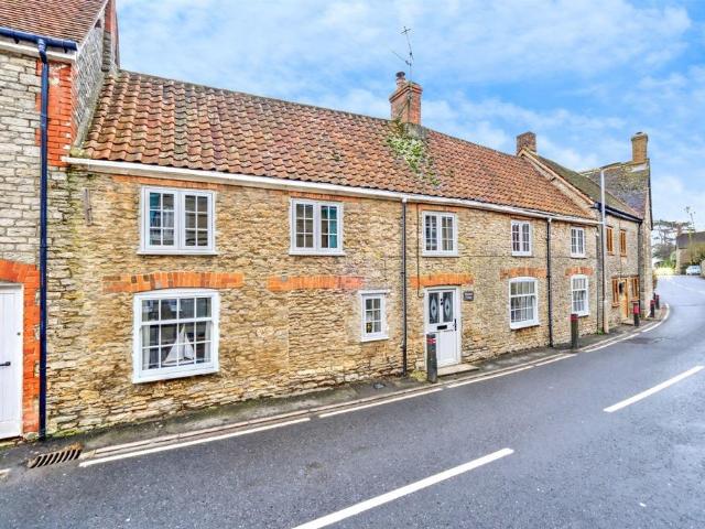 House for sale in Henstridge Ash, Henstridge