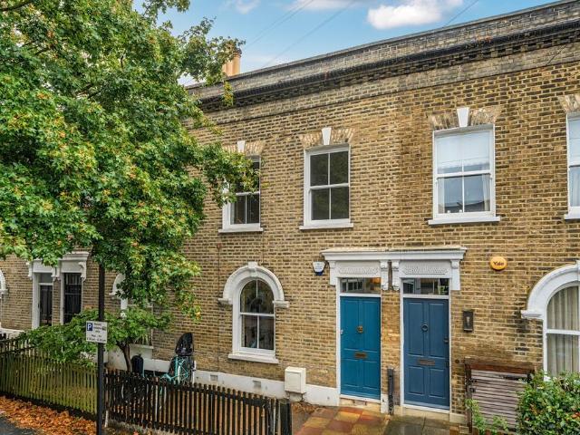 House for sale in Old Kent Road, Greater London