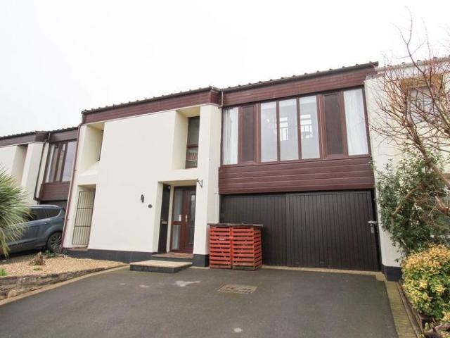 House for sale in Nailsea, North Somerset