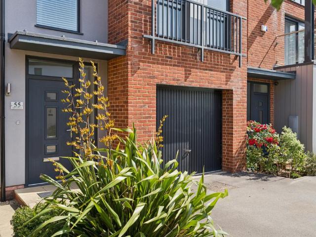 House for sale in Evershot, Oxfordshire