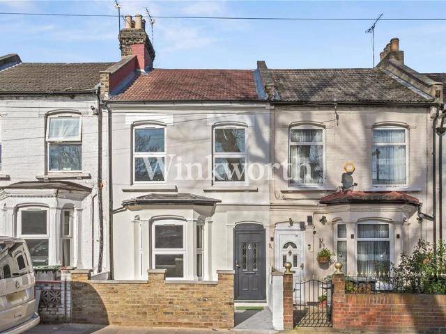 House for sale in Tottenham Hale, Isle Of Man