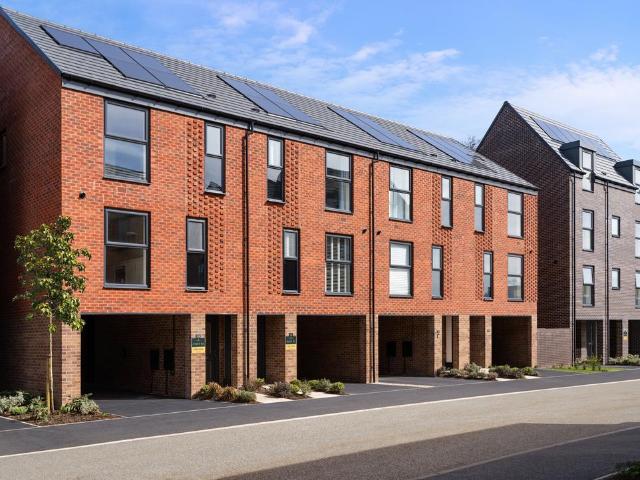 House for sale in Compton Acres, Barton In Fabis