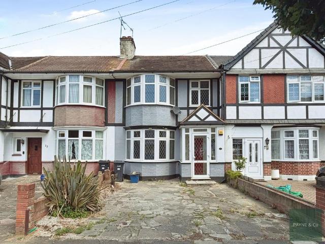 House for sale in Fairlop, Greater London