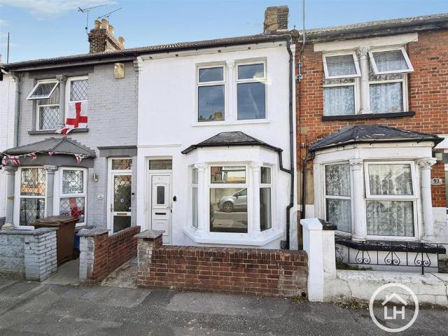 House for sale in Brompton, Gillingham