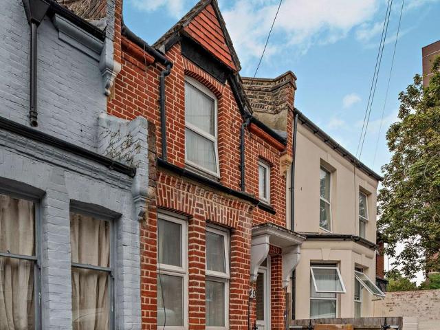 House for sale in Glyndon, Plumstead