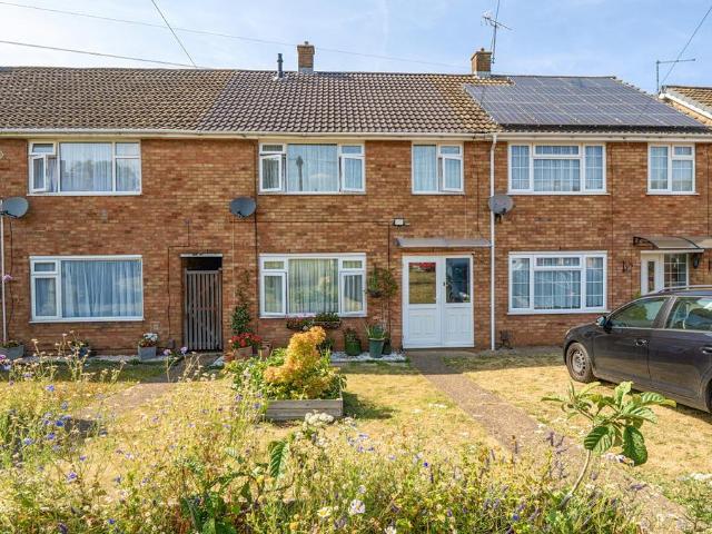 House for sale in Lewsey Farm, Luton