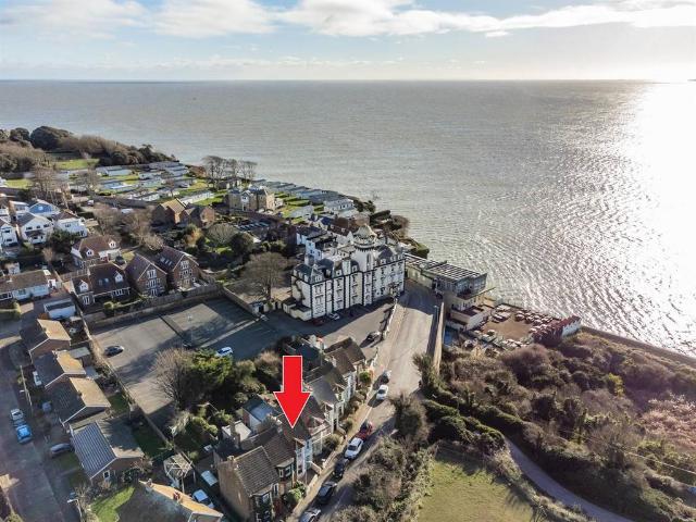 House for sale in West Cliff, Acol