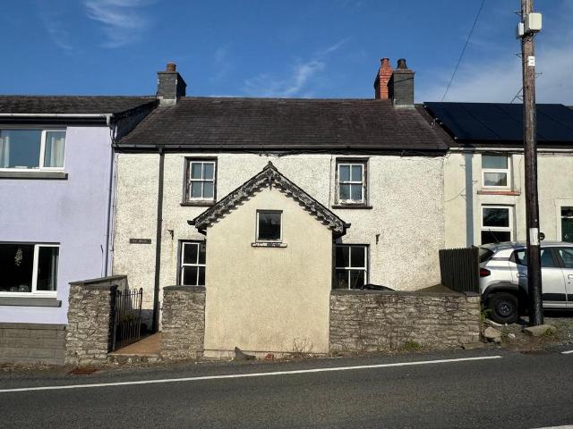 House for sale in Llanrhystud, Wales