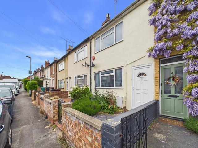 House for sale in Dee Park, Reading