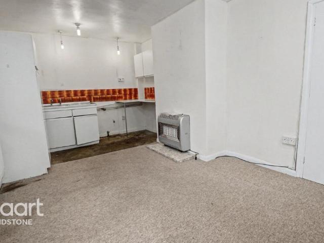 House for sale in Midway, Kent