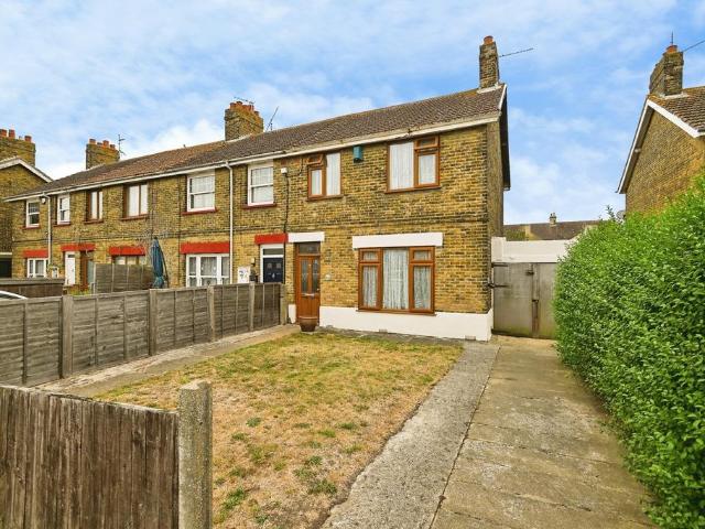 House for sale in Sheerness, Oad Street