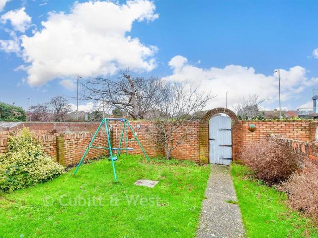 House for sale in Warblington, Spring Vale