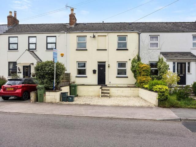 House for sale in Ewens Farm, Golden Valley