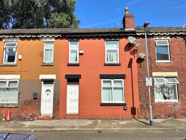 House for sale in Georgia, Greater Manchester