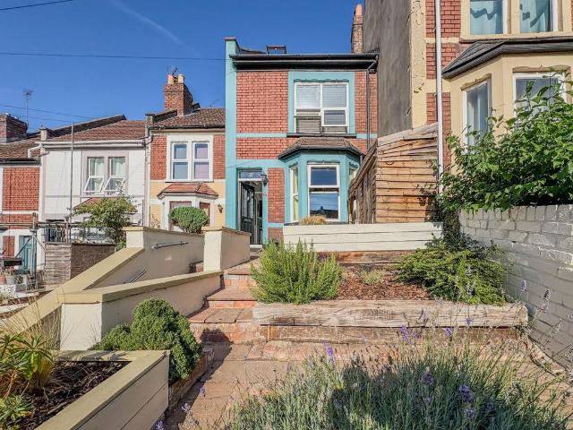 House for sale in Feckenham, City Of Bristol