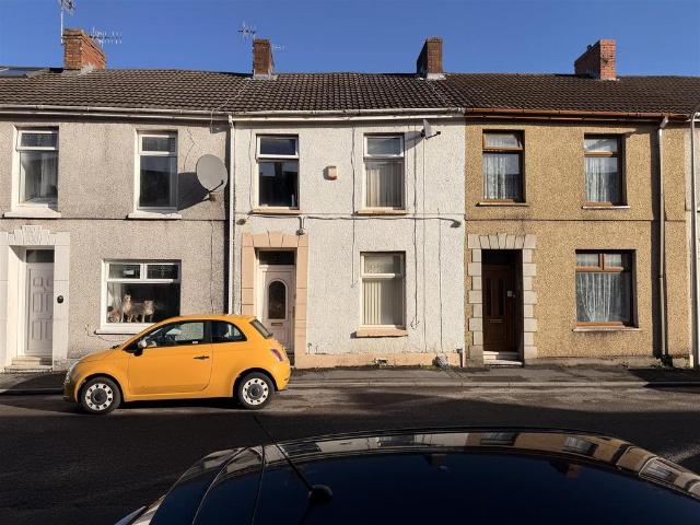 House for sale in Box, Llanelli