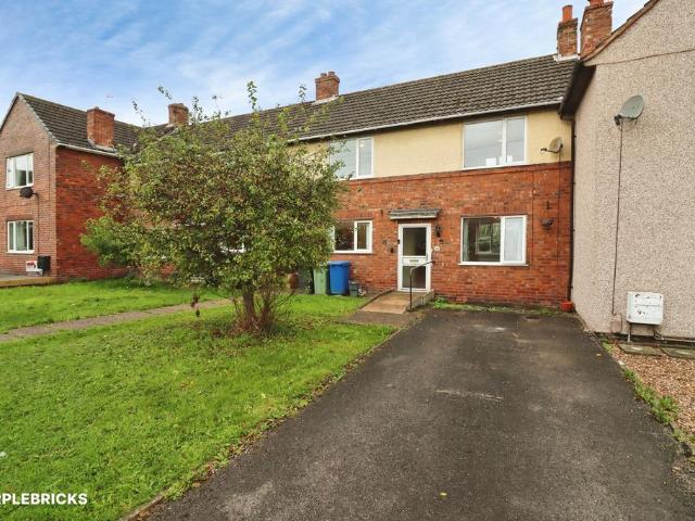 House for sale in Hollingwood, Chesterfield