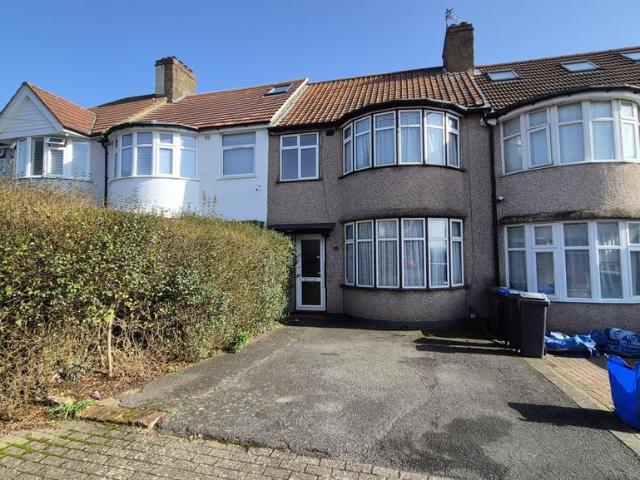 House for sale in Kingsbury, Greater London