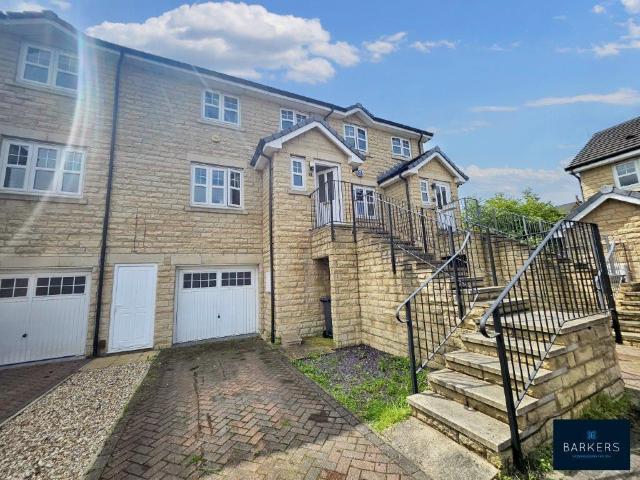 House for sale in Carlinghow, West Yorkshire