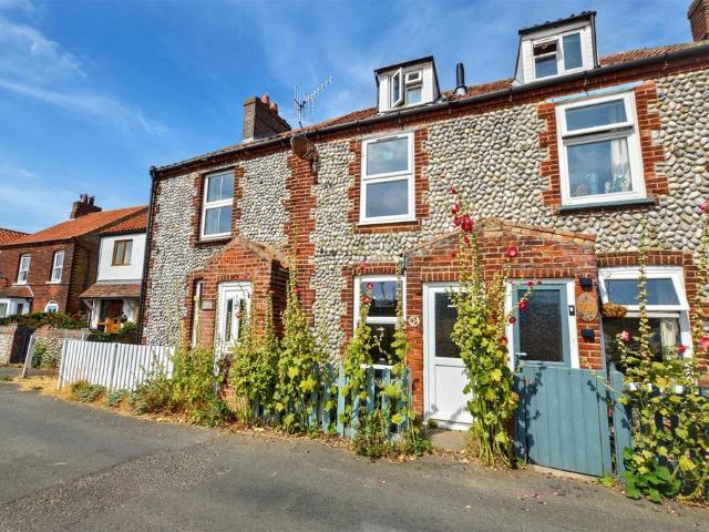 House for sale in Beeston Regis, North Norfolk