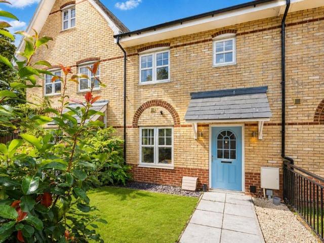 House for sale in Brookwood, Woking