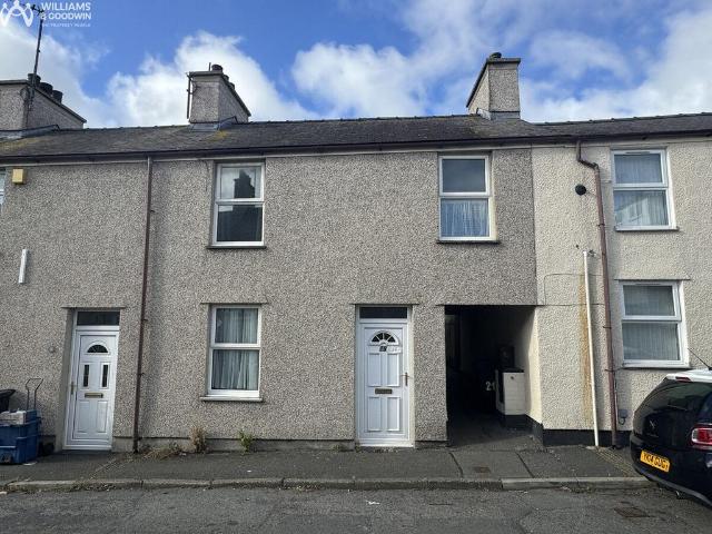 House for sale in Porth-y-Felin, Holyhead