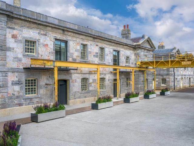House for sale in Stonehouse, Plymouth