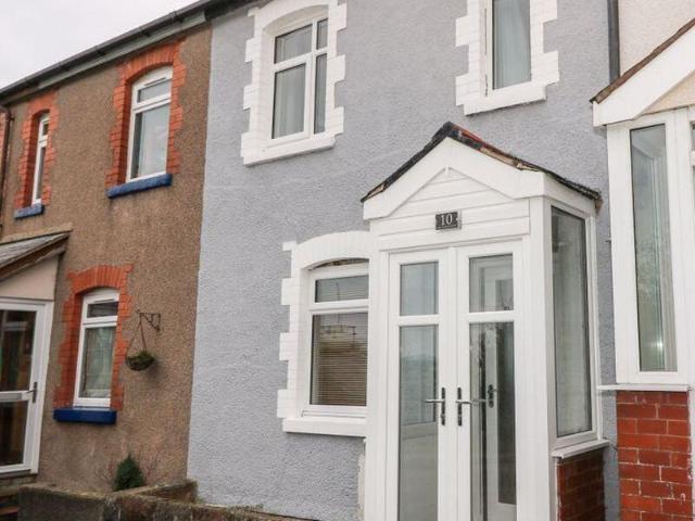 House for sale in Llansanffraid Glan Conwy, Wales