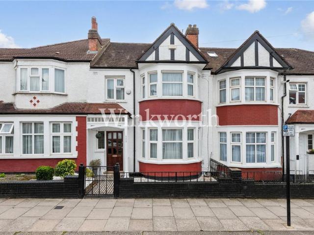 House for sale in Greater London