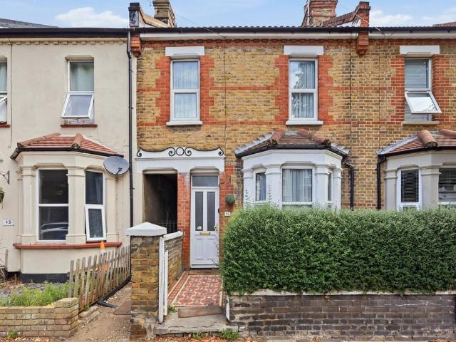 House for sale in Milton, Southend-on-Sea