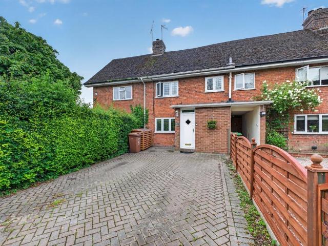 House for sale in Crookhill, Worcestershire