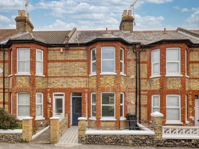House for sale in West Cliff, Acol