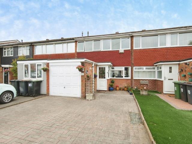 House for sale in Bedworth Heath, Camp Hill