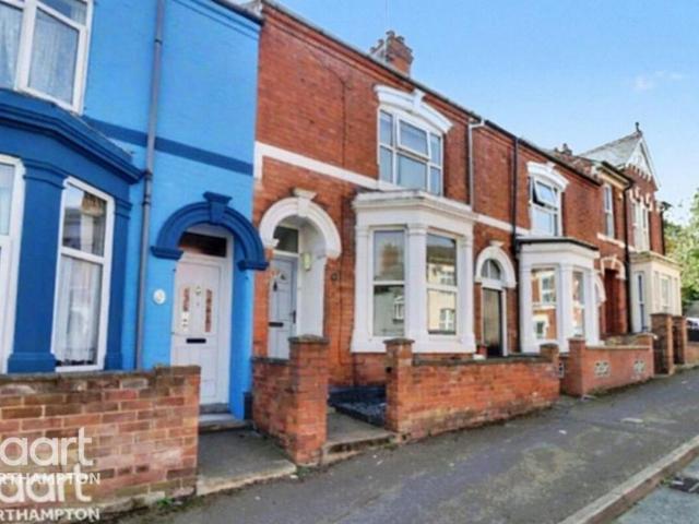 House for sale in Rushden