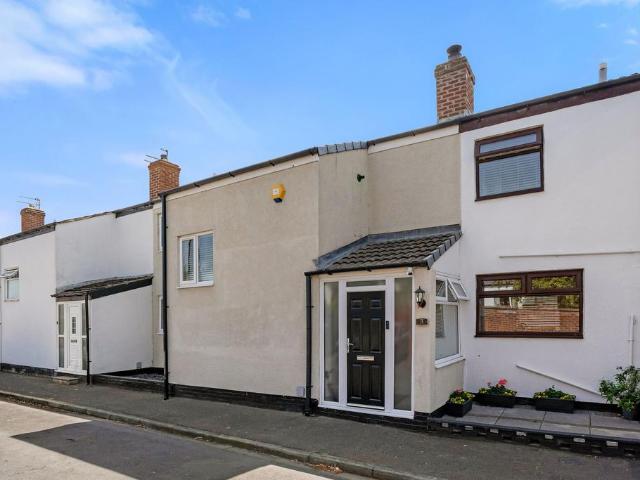 House for sale in Hale