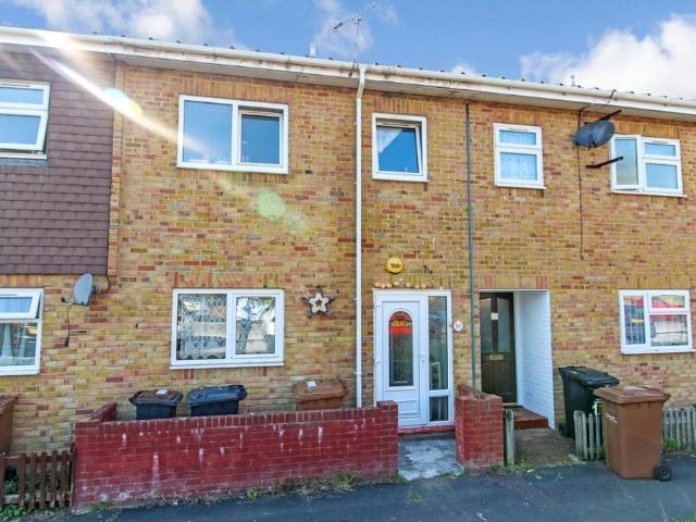 House for sale in Saxon Fields, Barton Stacey
