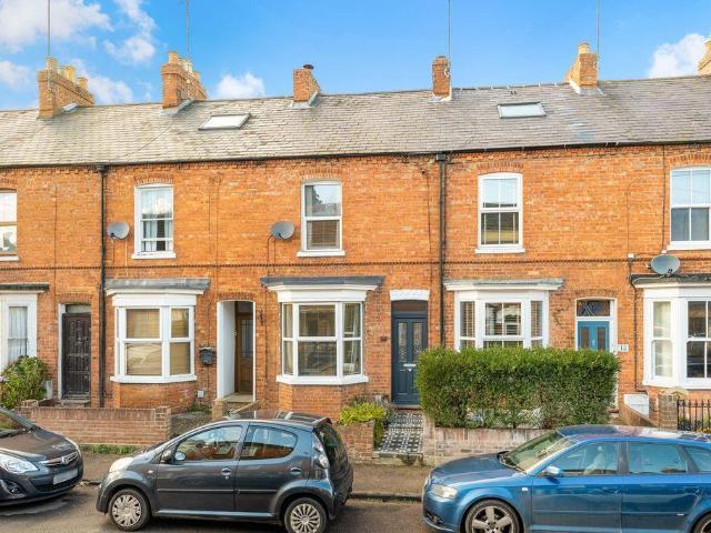 House for sale in Evershot, Oxfordshire