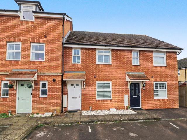 House for sale in Hedge End, Helford
