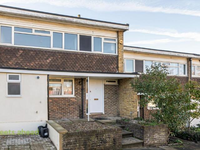 House for sale in London Borough of Croydon, Addiscombe