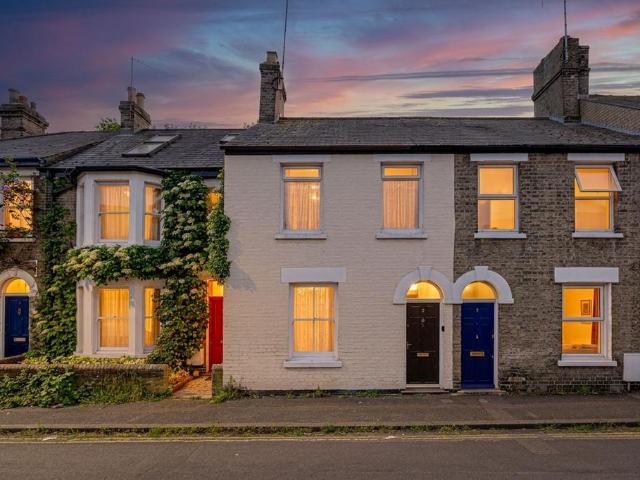 House for sale in Arbury, Cambridgeshire
