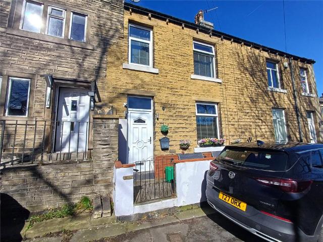 House for sale in Wellhouse, Golcar
