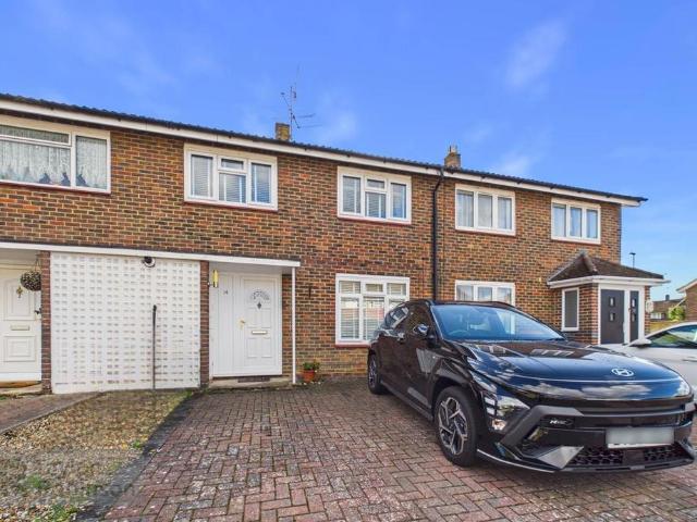 House for sale in Gossops Green, Crawley