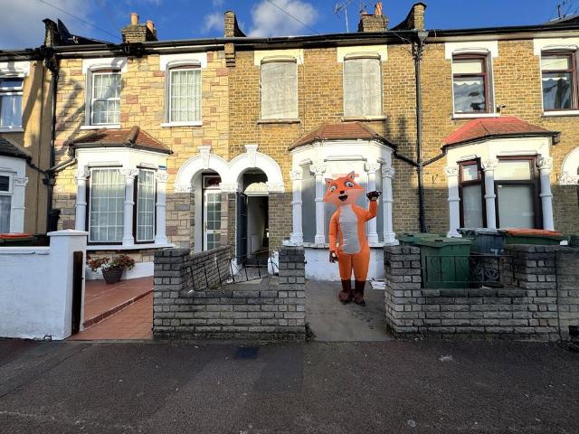 House for sale in Upton Park, Greater London